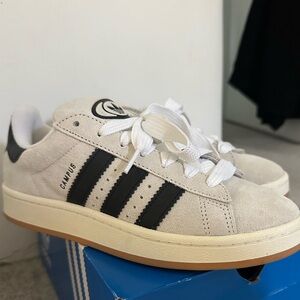 Adidas Campus 00s